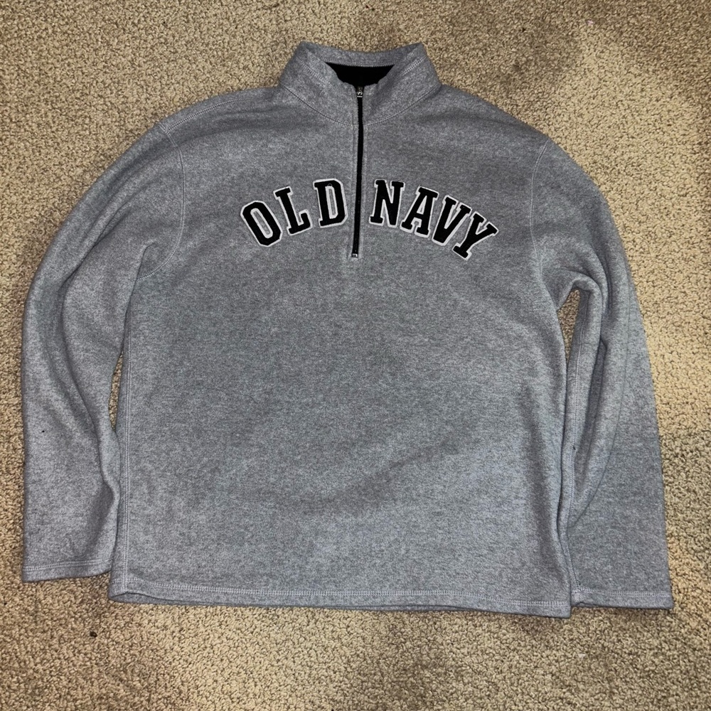 Old navy 1/4 zip size Large